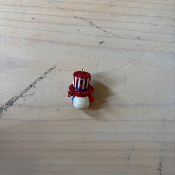 Hallmark Keepsake Ornament NIB Snow Cozy 2005 Minature Collector's Series - Picture 7 of 8